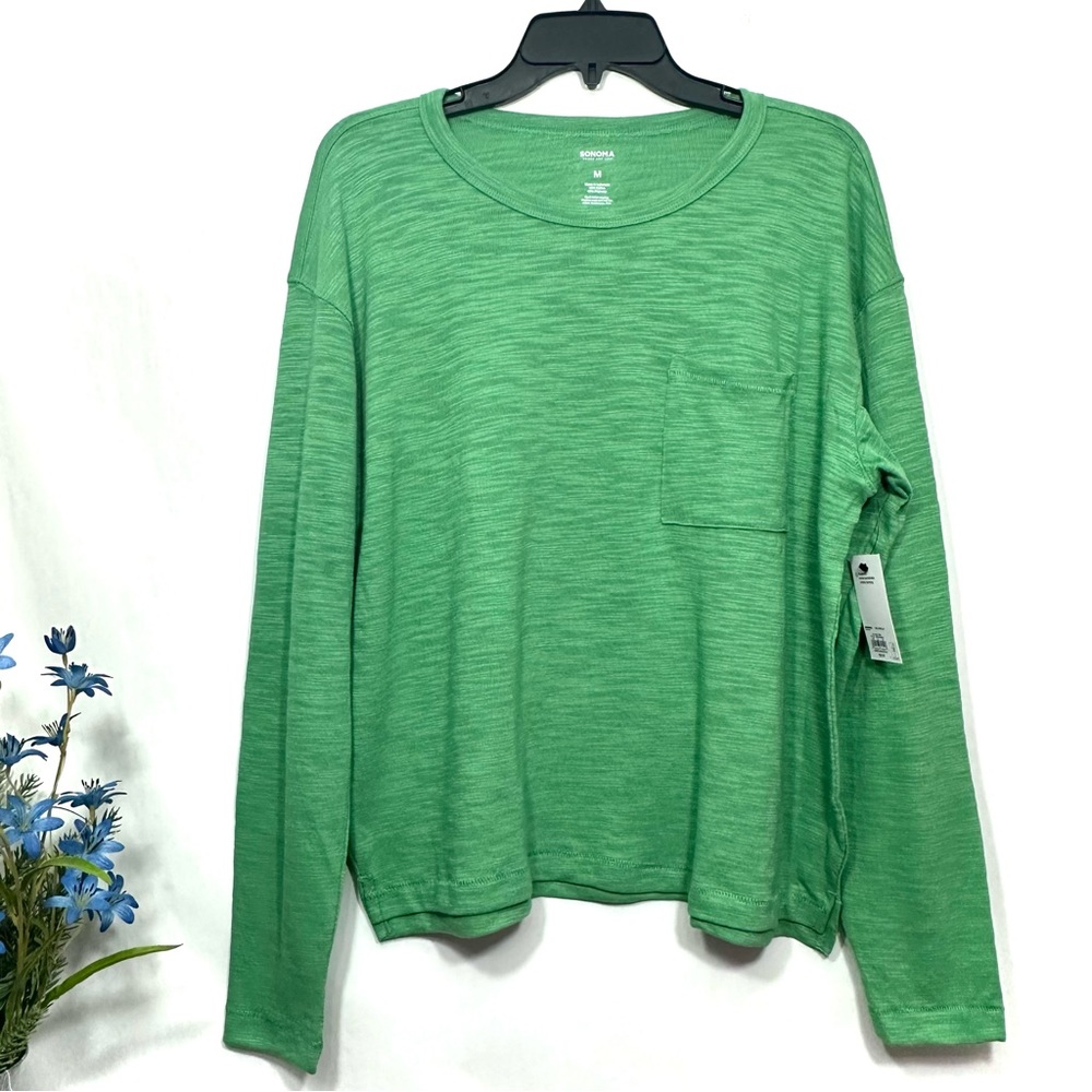 Sonoma Women’s Aloe Green Long Sleeve Pocket Tee - NWT